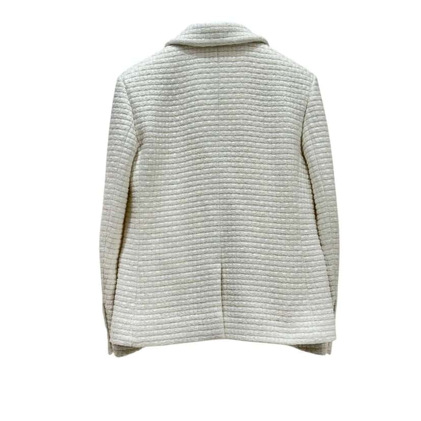 Chanel 2021 Double Breasted Blazer White Tweed Very good condition - Back View