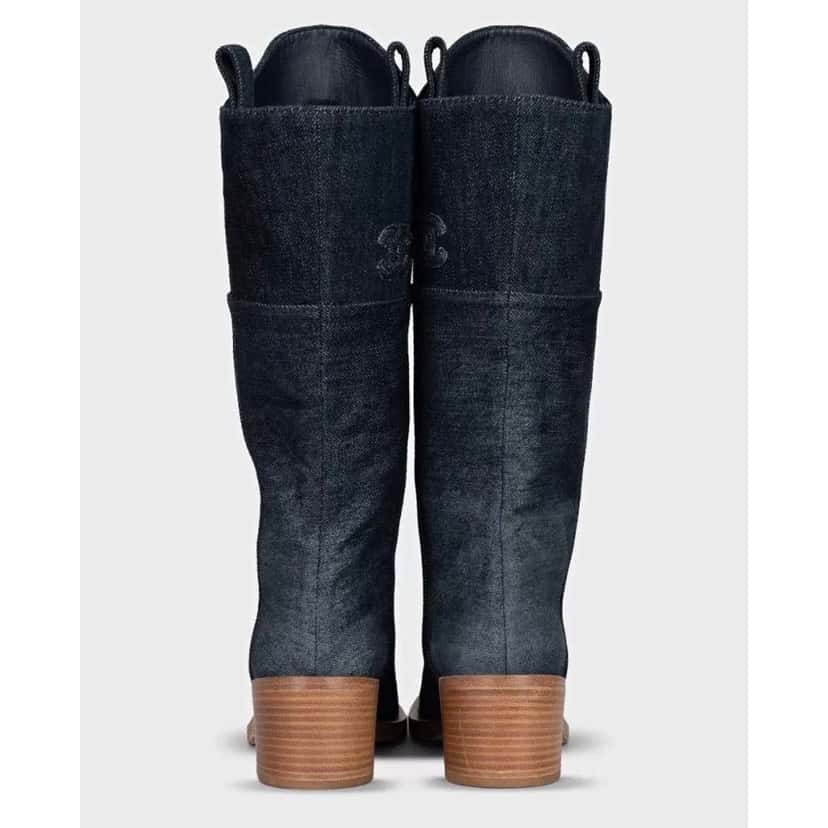 Chanel Logo Boots Ankle Booties Blue Leather Very good condition - Model View