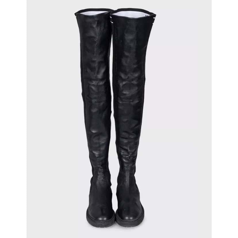 Fendi Over the Knee Boots Black Leather Good condition - Back View
