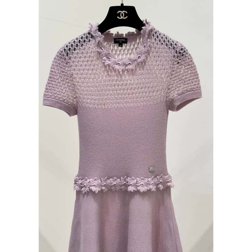 Chanel 17A Flower Trim Embroidery Knit Pink Cotton Very good condition - Back View
