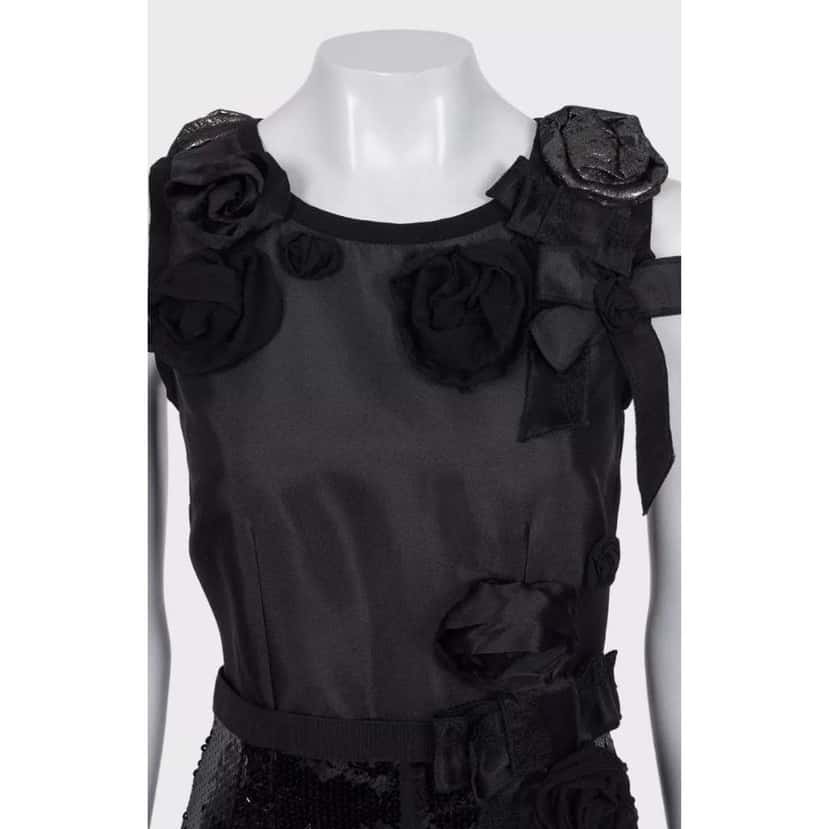 Dolce & Gabbana Sequin Floral Fitted Blend Dress Black Silk Good condition - Model View