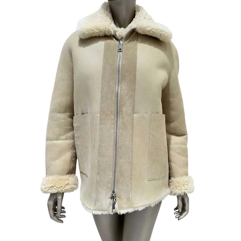 Bottega Veneta Luxurious 2 Way Jacket Black Shearling Very good condition - Back View