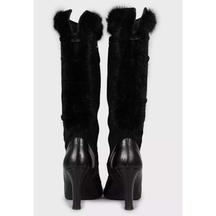 Alexander Mcqueen Trim Boots Black Leather Very good condition - Model View