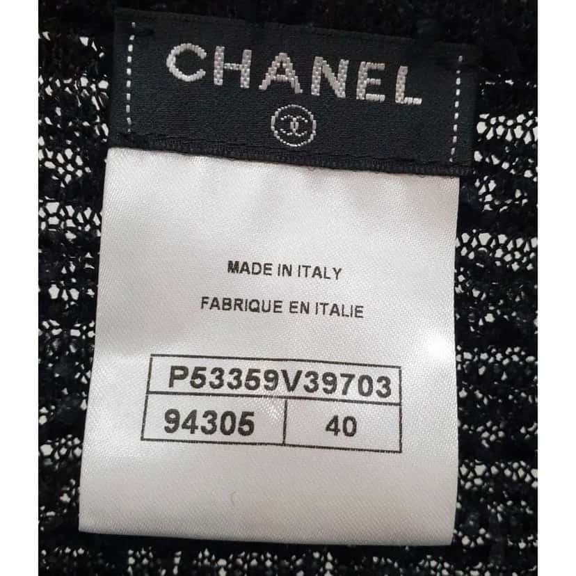 Chanel 2016 Paris Seoul Collection Top Black Cotton Very good condition - Model View