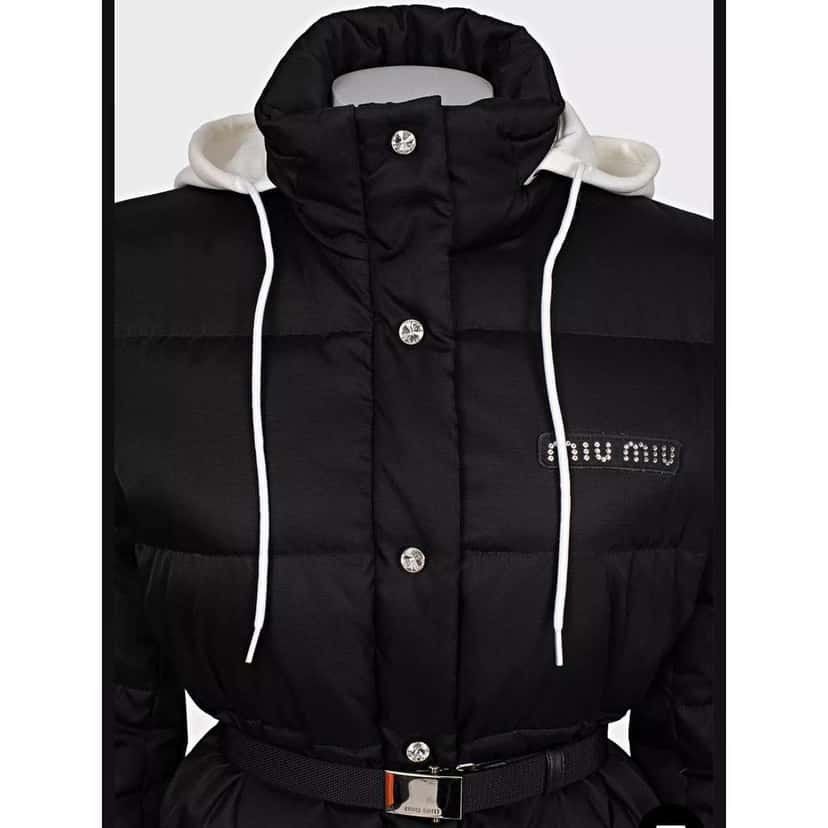 Miu Miu Gabardine Oversized Puffer Jacket Black Good condition - Model View