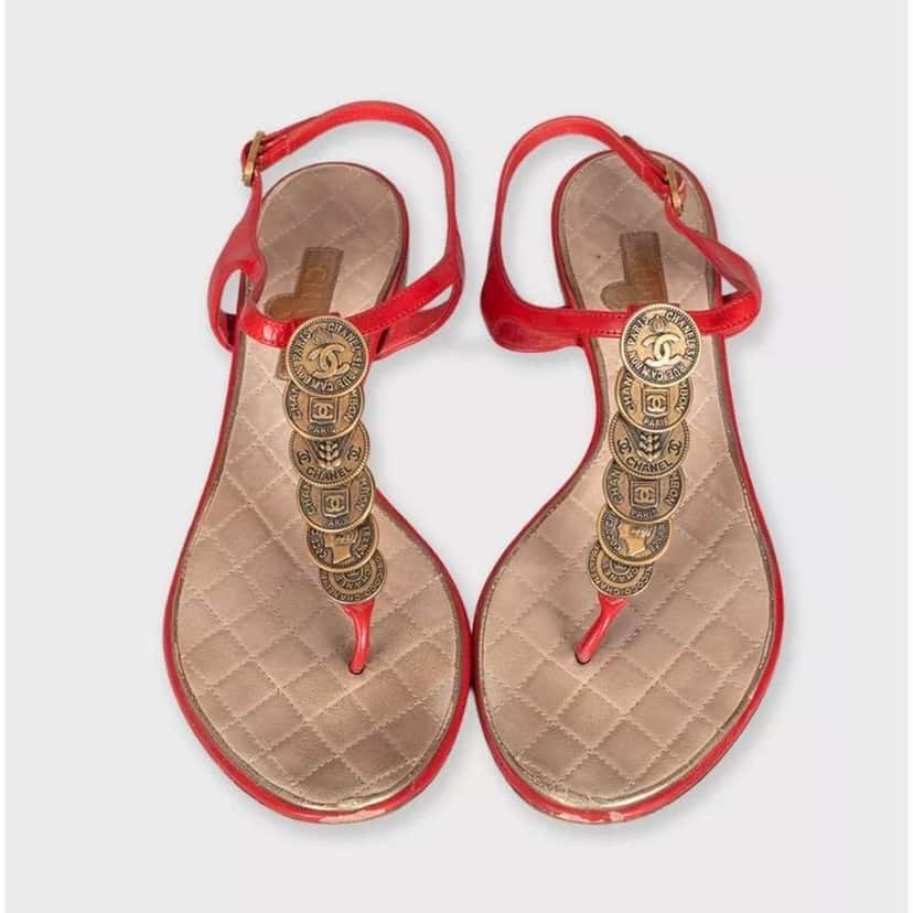 Chanel Block Heel Open Toe Sandals Red Leather Very good condition - Back View