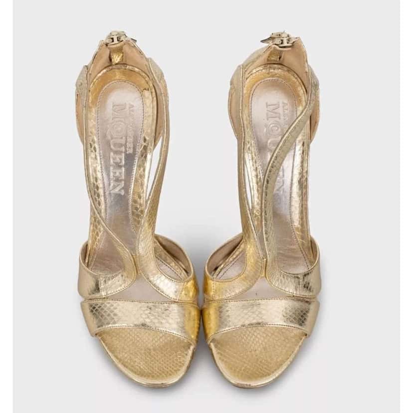 Alexander Mcqueen Stiletto Sandals Gold Leather Very good condition - Back View