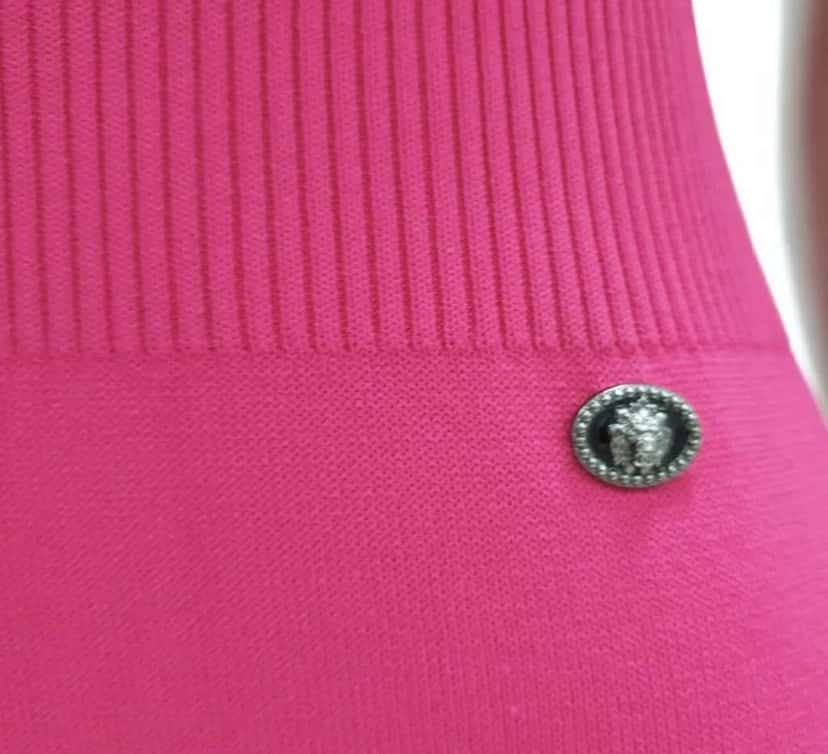 Chanel 2010 Knit Midi Sweater Dress Pink Cotton Very good condition - Model View