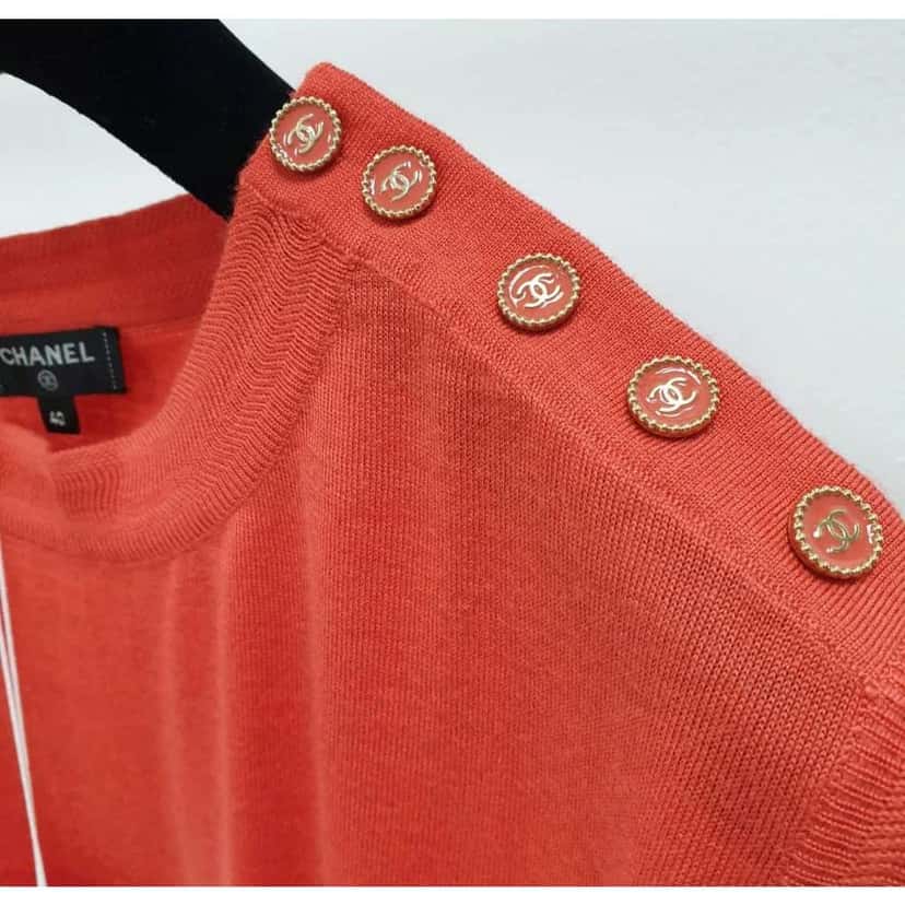 Chanel CC Buttons Jersey Top Red Cotton Never worn, with tag - Back View