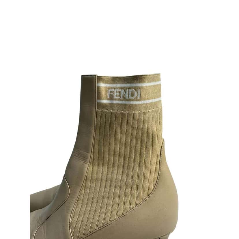 Fendi ankle boots with stretch knit Beige Leather Good condition - Box View