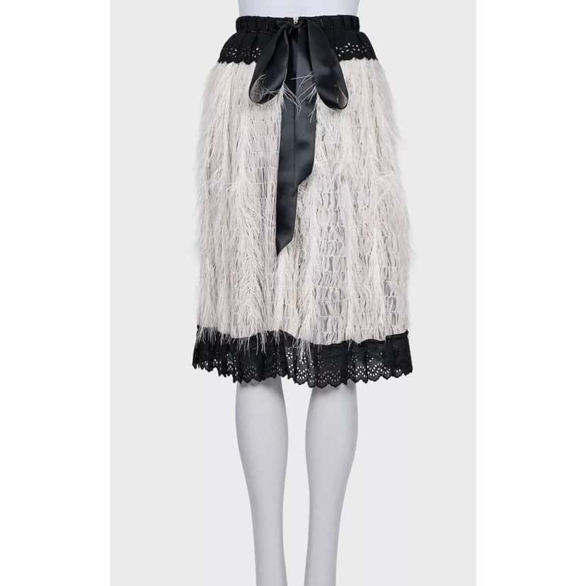Dolce & Gabbana Lace Feather Skirt / Black Silk Very good condition - Inside View