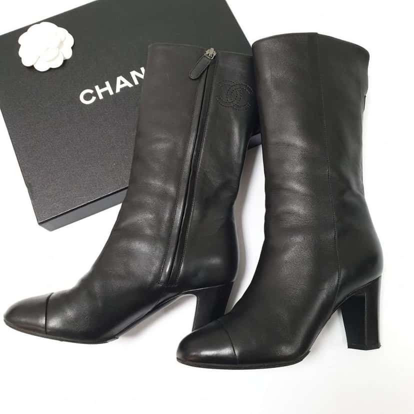 Chanel Lambskin Iconic Style Mid Boots Black Leather Very good condition - Back View