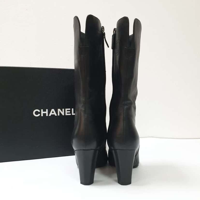 Chanel Lambskin Iconic Style Mid Boots Black Leather Very good condition - Inside View