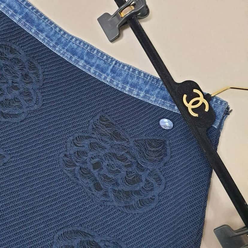 Chanel Camellia Mini Skirt Camel Denim Very good condition - Back View