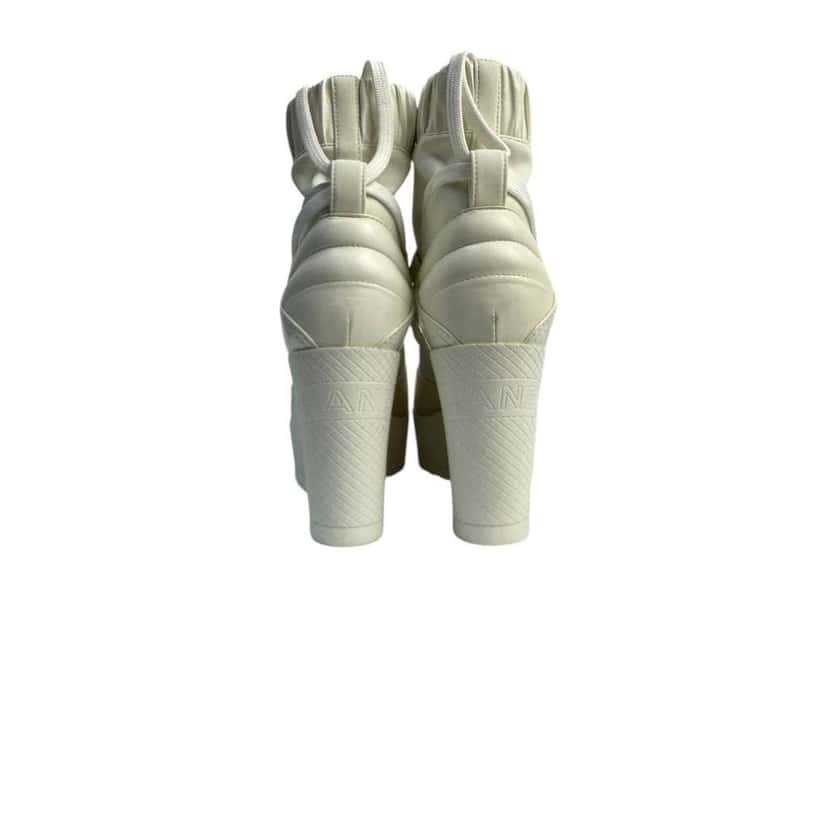 Chanel Off Neoprene Wedge Boots White Leather Very good condition - Box View