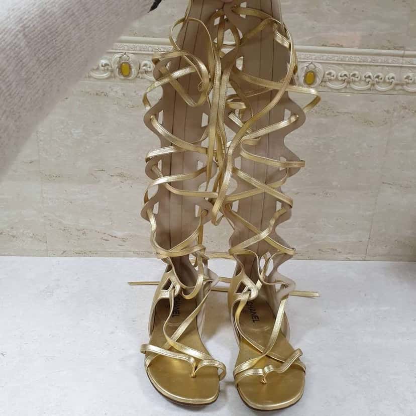 Chanel Gladiator Sandals Gold Leather Very good condition - Back View
