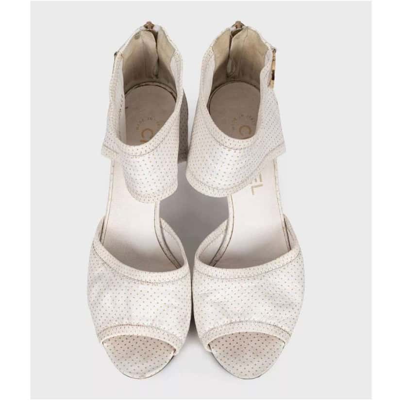 Chanel Polka Dot Sandals White Leather Good condition - Back View