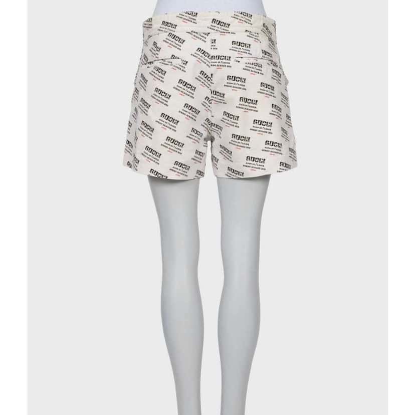 Gucci Signature Print Shorts Size W28 White Cotton Very good condition - Inside View