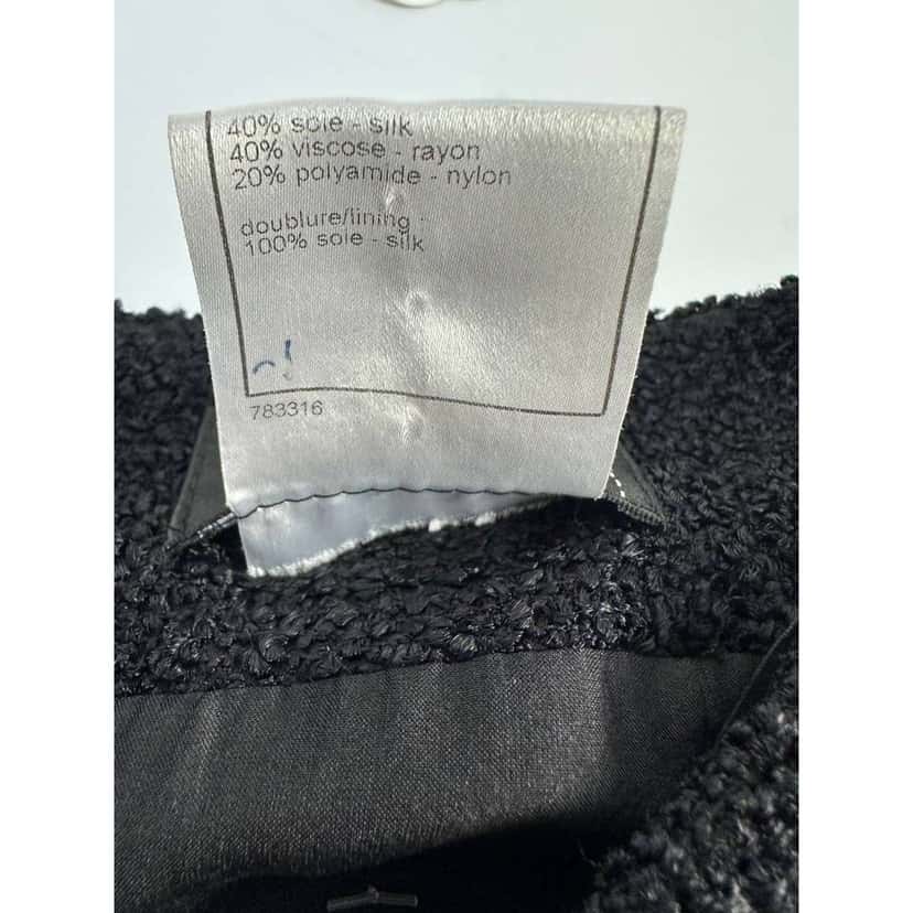 Chanel Embroidery Skirt Black Tweed Very good condition - Box View
