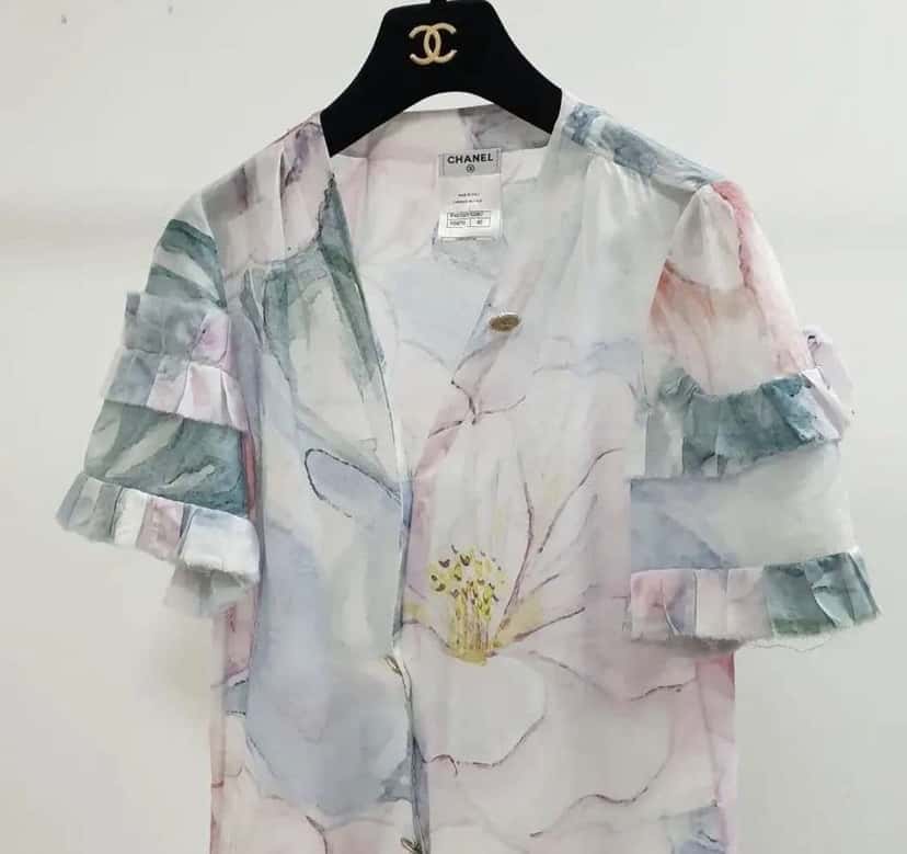 Chanel Floral Print Ruffle Blouse MultiColor Cotton Very good condition - Back View