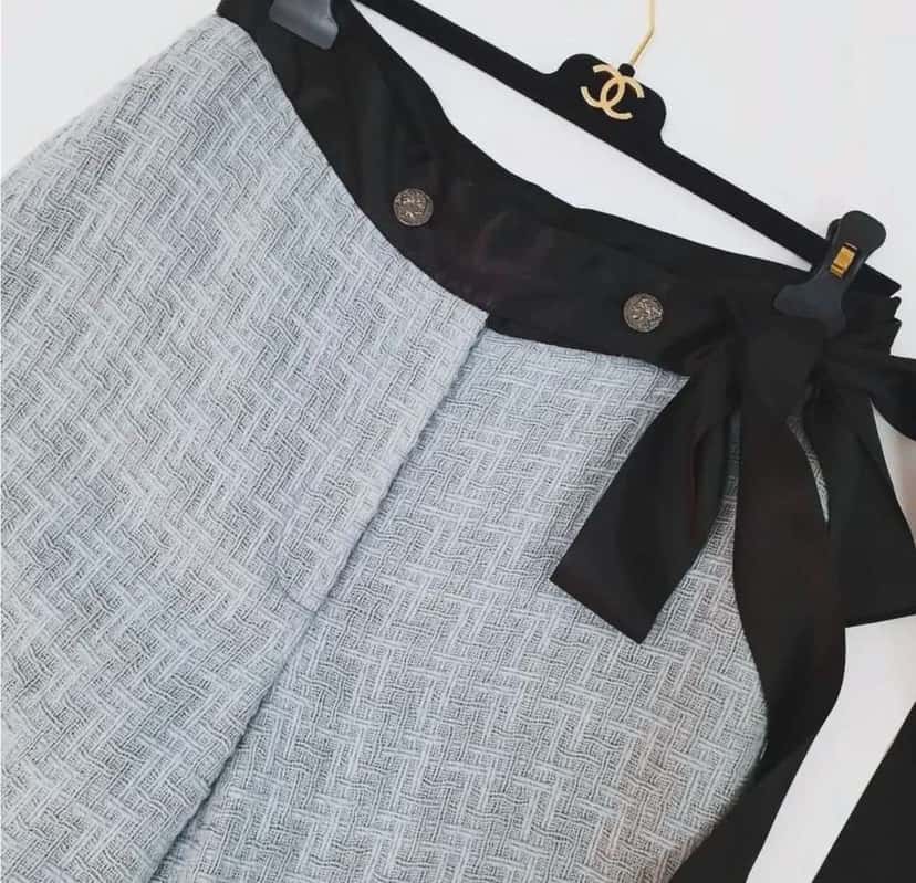 Chanel Wide Leg Jeans Pants Trousers Black Wool Very good condition - Inside View