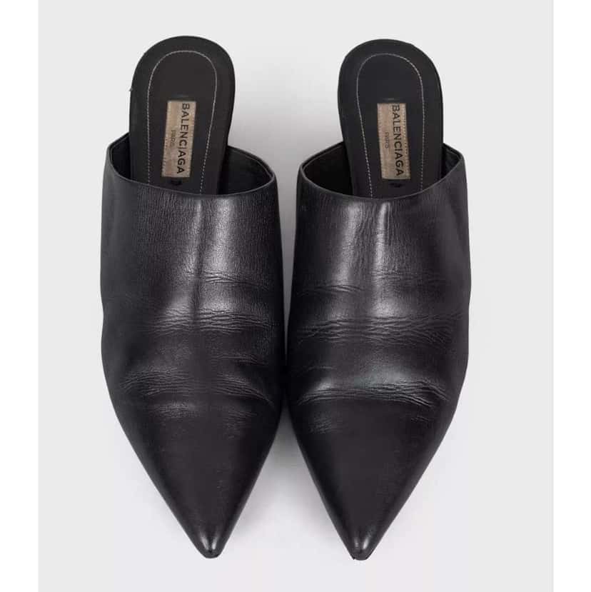 Balenciaga Pointed Toe Mules Black Leather Good condition - Back View