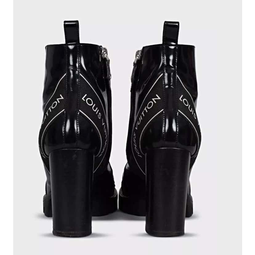 Louis Vuitton Star Trail Ankle Boots Black Leather Very good condition - Model View