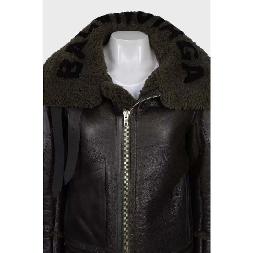 Balenciaga Sheepskin Oversized Coat Green Cotton Very good condition - Model View