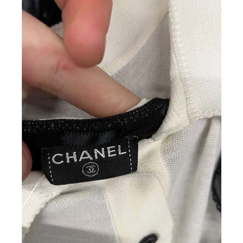 Chanel Fitted Buttons Ruffles Dress Black Cotton Very good condition - Box View