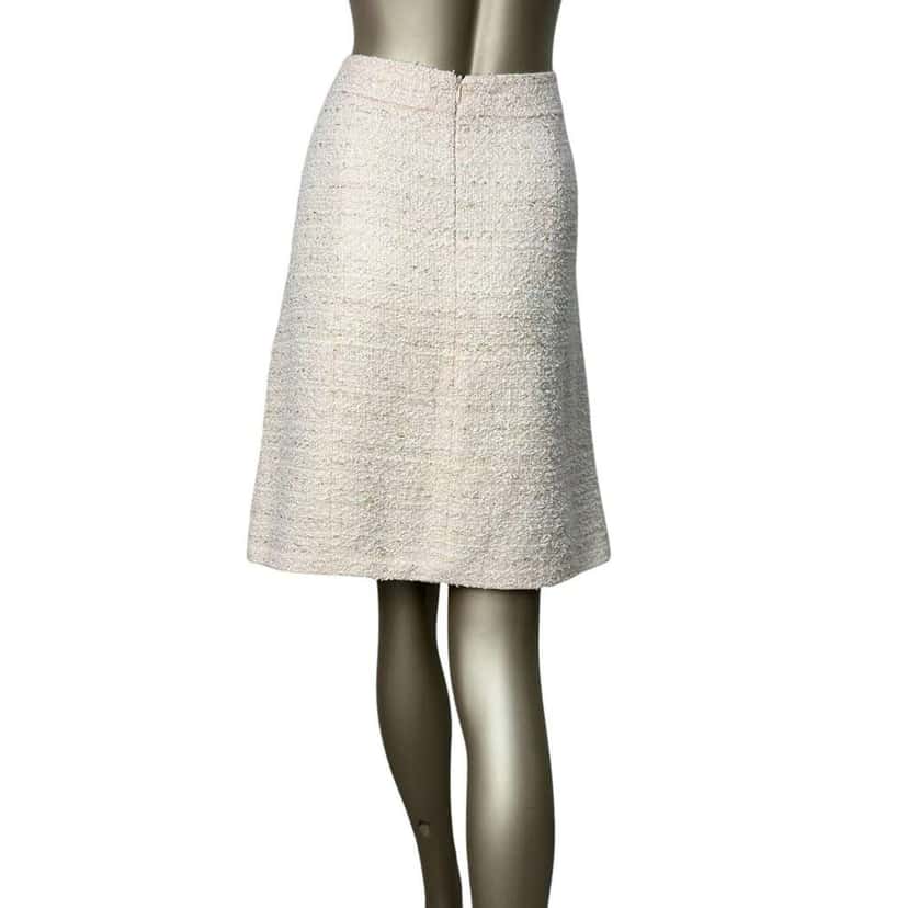 Chanel Skirt White Tweed Very good condition - Back View