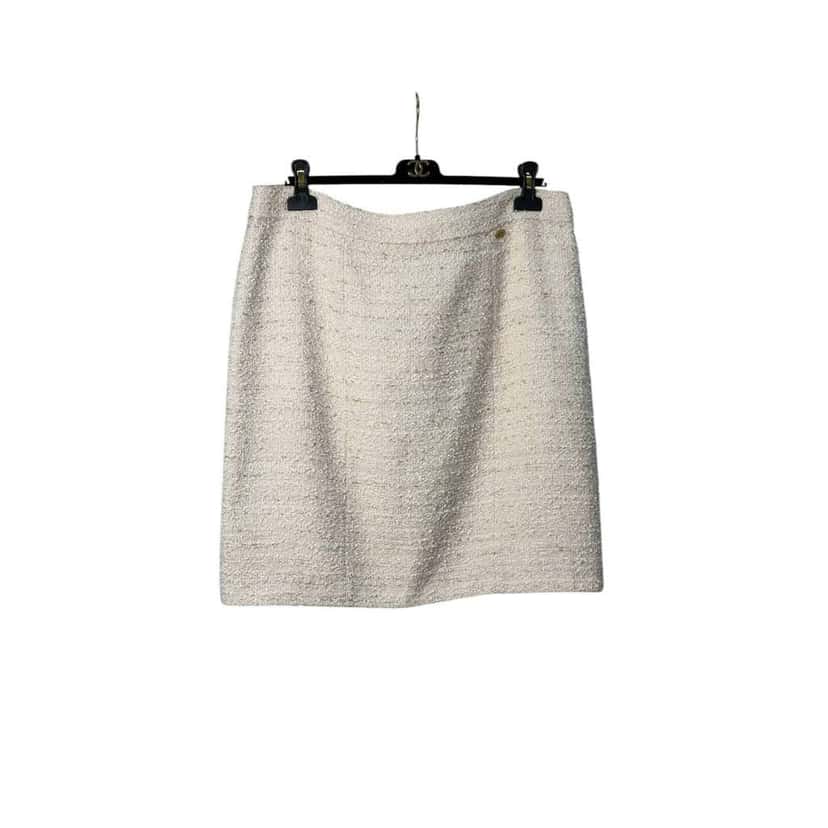 Chanel Skirt White Tweed Very good condition - Inside View