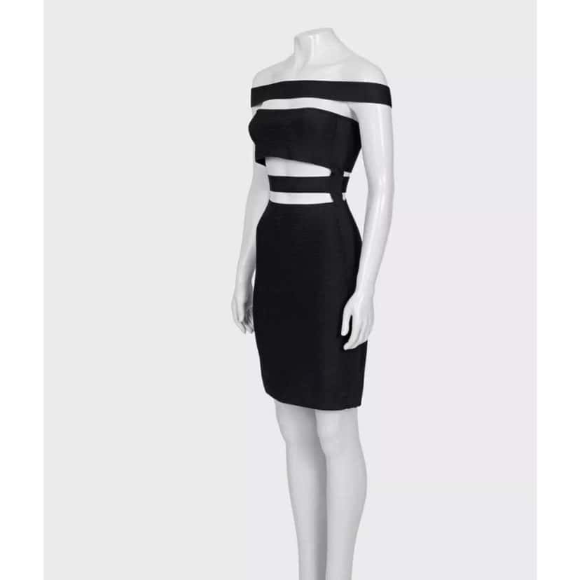 Balmain Bodycon Cocktail Dress Black Very good condition - Model View
