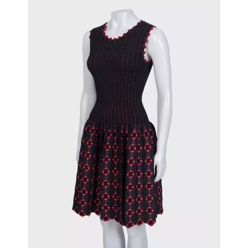 Alaïa Fitted Sleeveless Dress Black Very good condition - Back View