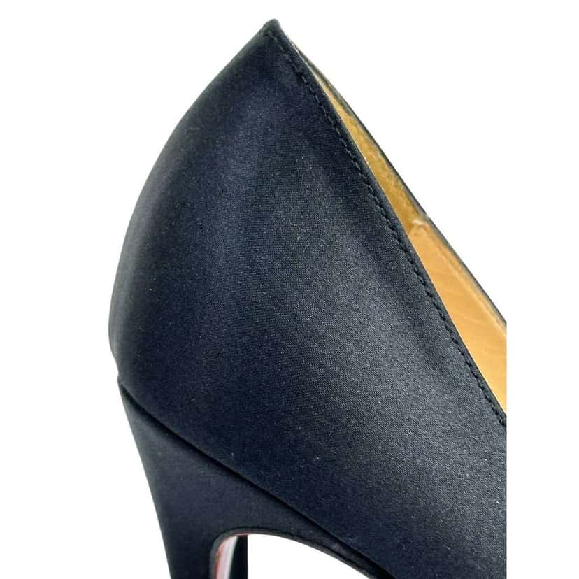 Christian Louboutin Stiletto Pumps Heels Black Satin Good condition - Model View