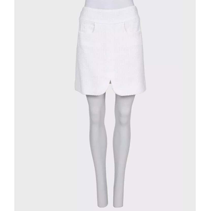 Chanel Blend Skirt Suit White Cotton Very good condition - Model View