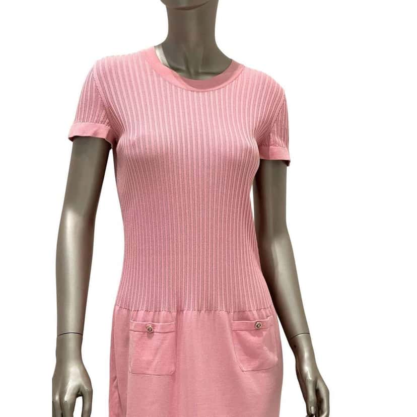 Chanel Magenta Ribbed Dress Gold Cotton Very good condition - Back View