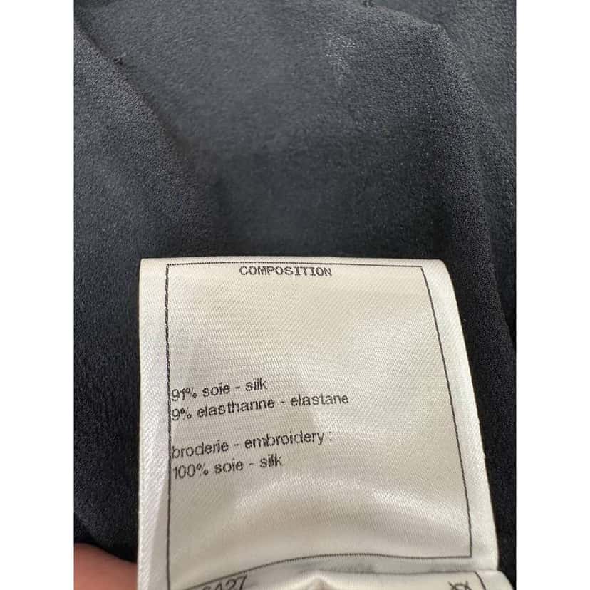 Chanel 2021 Runway Crop Top Black Silk Very good condition - Box View