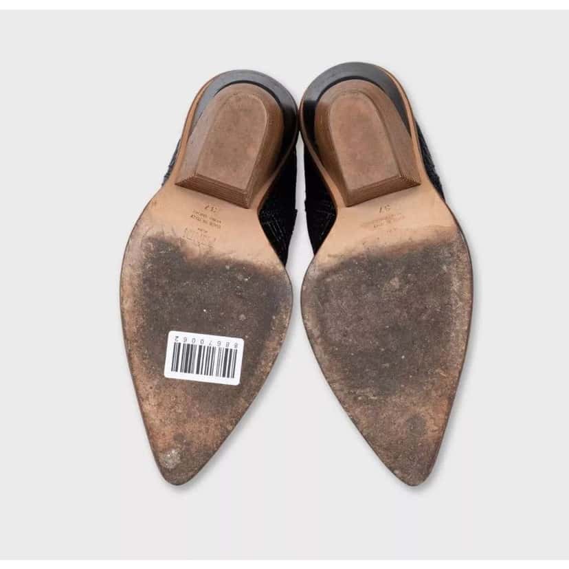 Fendi Cowboy Boots Black Leather Very good condition - Model View