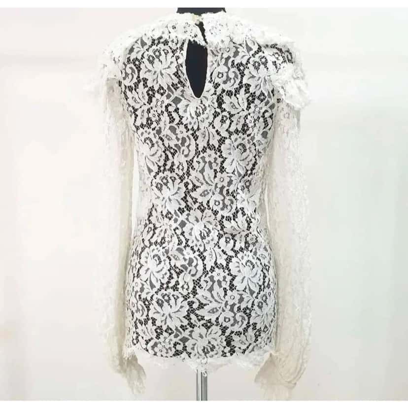 Chanel Floral Lace Blouse White Lace Very good condition - Back View