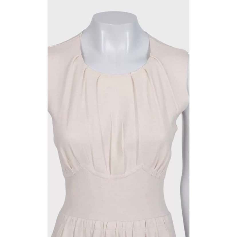 Prada Fitted Sleeveless Dress Beige Wool Very good condition - Model View