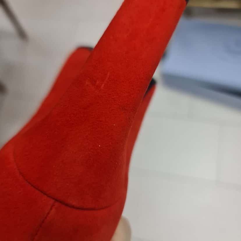 Celine Bright Heels Pumps Red Suede Very good condition - Model View