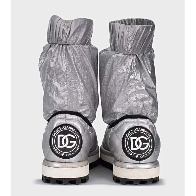 Dolce & Gabbana Elastic Ankle Boots Silver Leather Very good condition - Model View