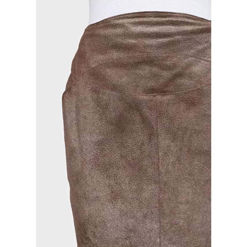Chanel Pencil Skirt / US Brown Leather Very good condition - Model View