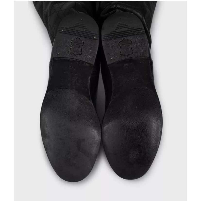 Dior Christian Quilted Flat Boots Black Leather Very good condition - Box View