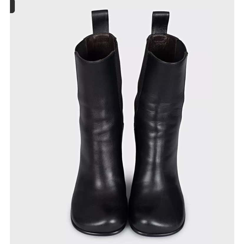 Bottega Veneta Square Toe Ankle Boots Black Leather Very good condition - Back View