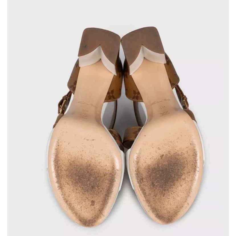 Louis Vuitton Block Heel Sandals MultiColor Leather Very good condition - Box View