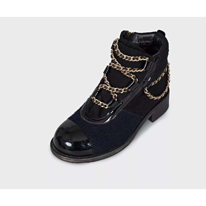 Chanel Paris Salzburg Chain Boots Black Leather Very good condition - Inside View