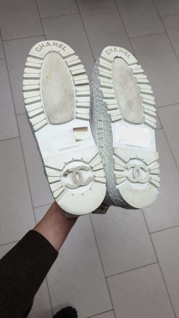 Chanel 2021 Interlocking CC Logo Combat Black Leather Very good condition - Back View