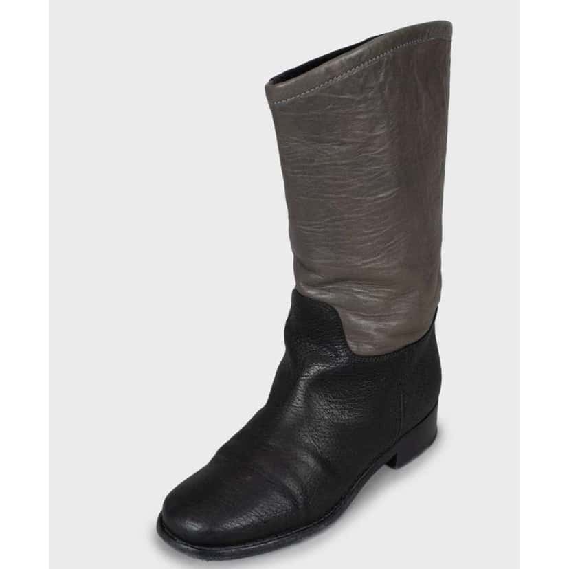 Chanel Two Boots Black Leather Good condition - Inside View