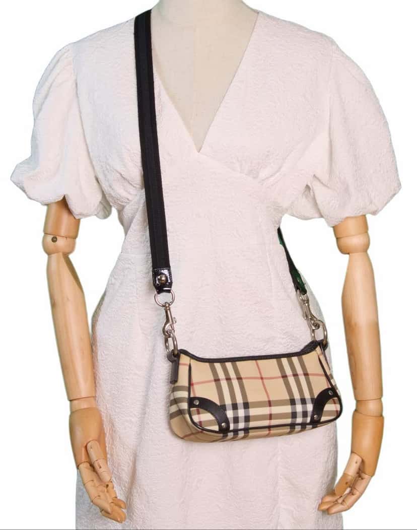 Burberry Baguette Crossbody MultiColor Canvas Leather Very good condition - Model View